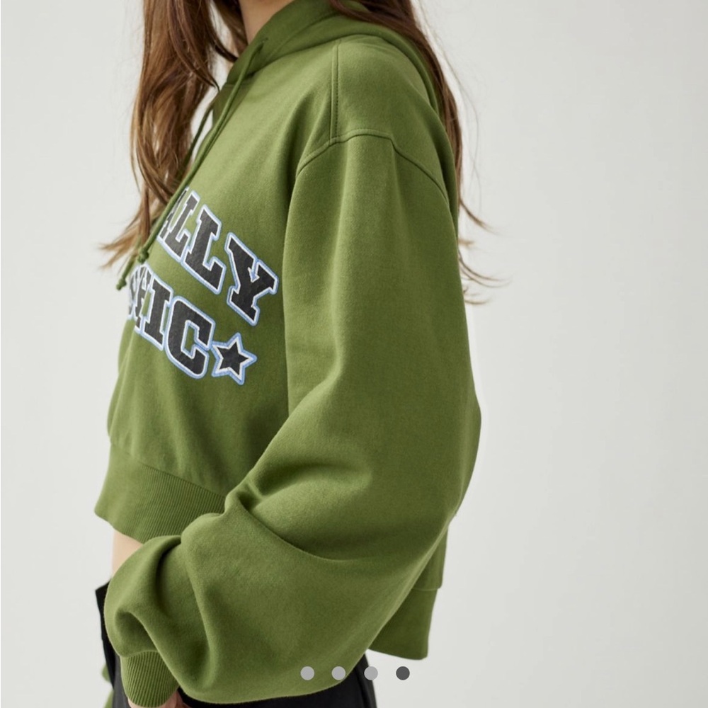 Urban Outfitters Women’s Cropped Hoodie Sweatshirt Brand New Sizes S M L